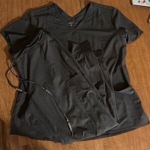Med Couture scrubs. XL top and L bottoms.